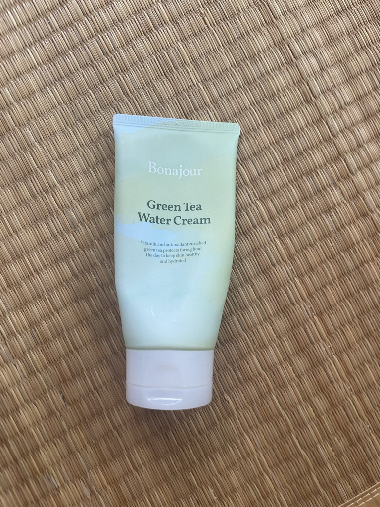 纯素水乳霜 [绿茶]的真实用户使用照片