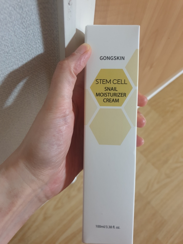 GONGSKIN 干细胞蜗牛抗衰老保湿霜 common.review image