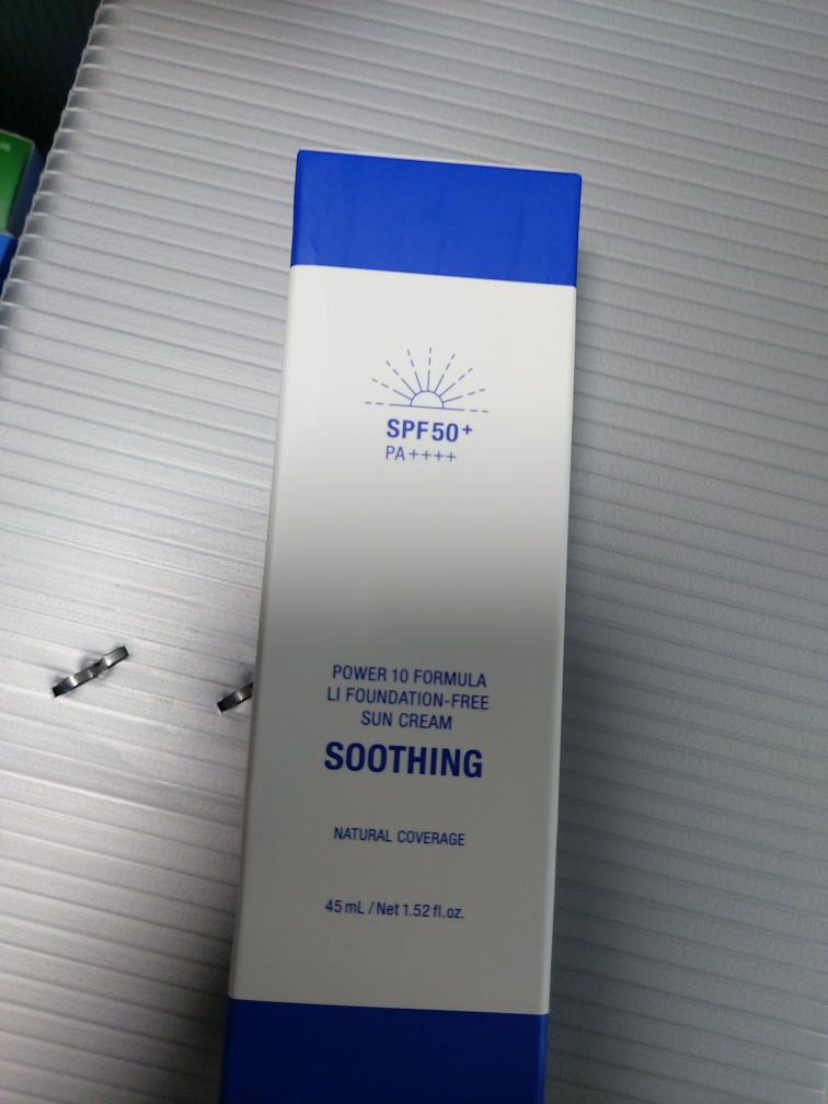 力10 甘草润肤防晒霜 [SPF50+/PA++++]的真实用户使用照片