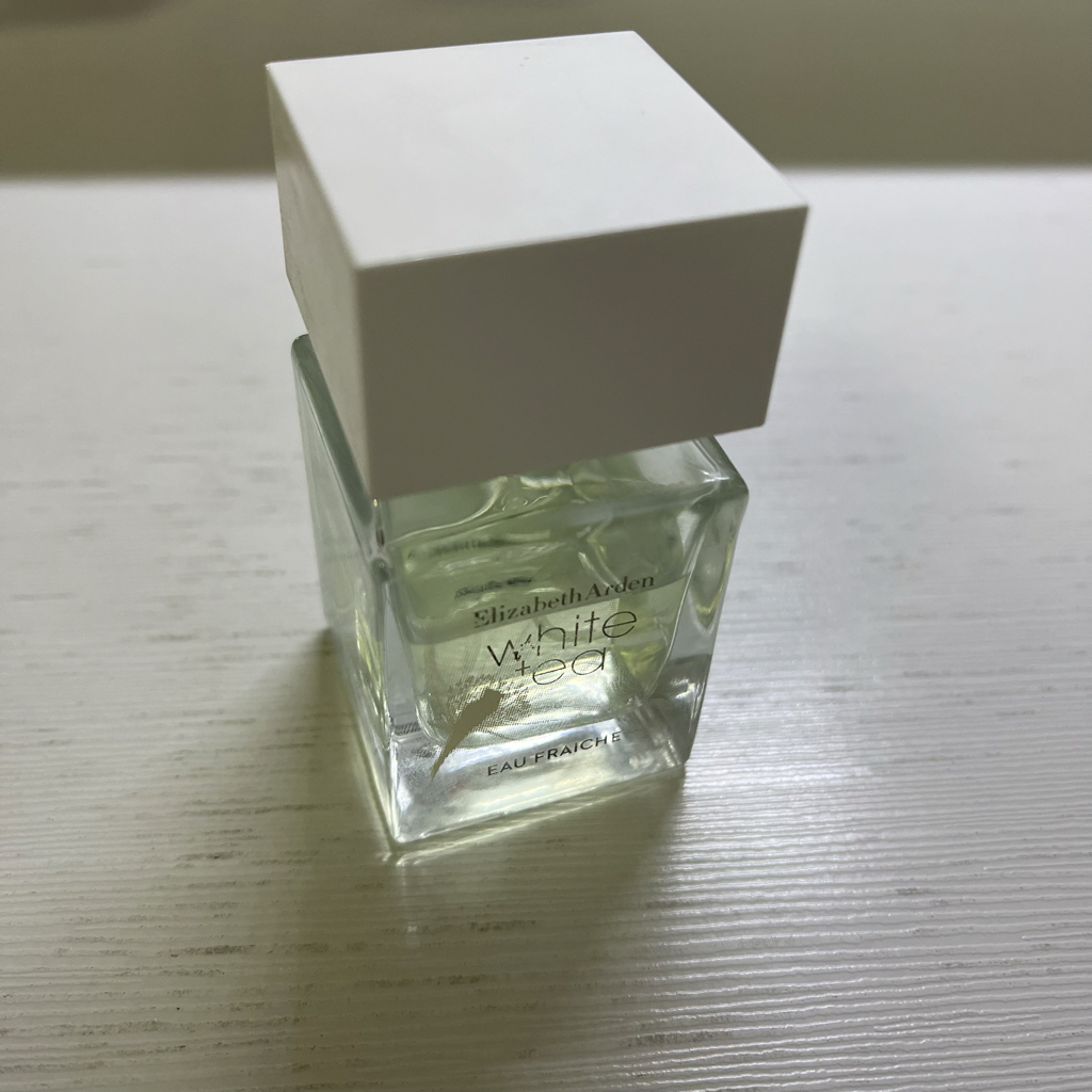 엘리자베스아덴 (ElizabethArden) 화이트티 오 프레쉬 EDT review image
