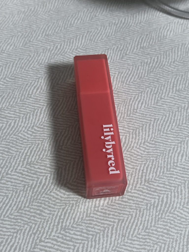 릴리바이레드 (lilybyred) 로맨틱 라이어 무스 틴트 [4호 살구커스터드인척] review image