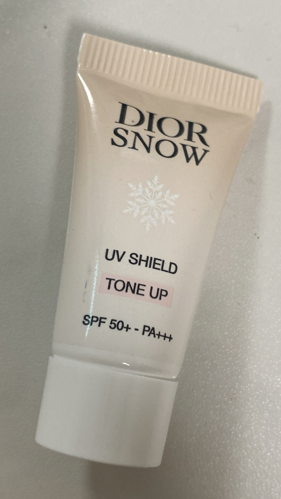 Dior Snow UV Shield Tone Up [SPF50+/PA+++] review image