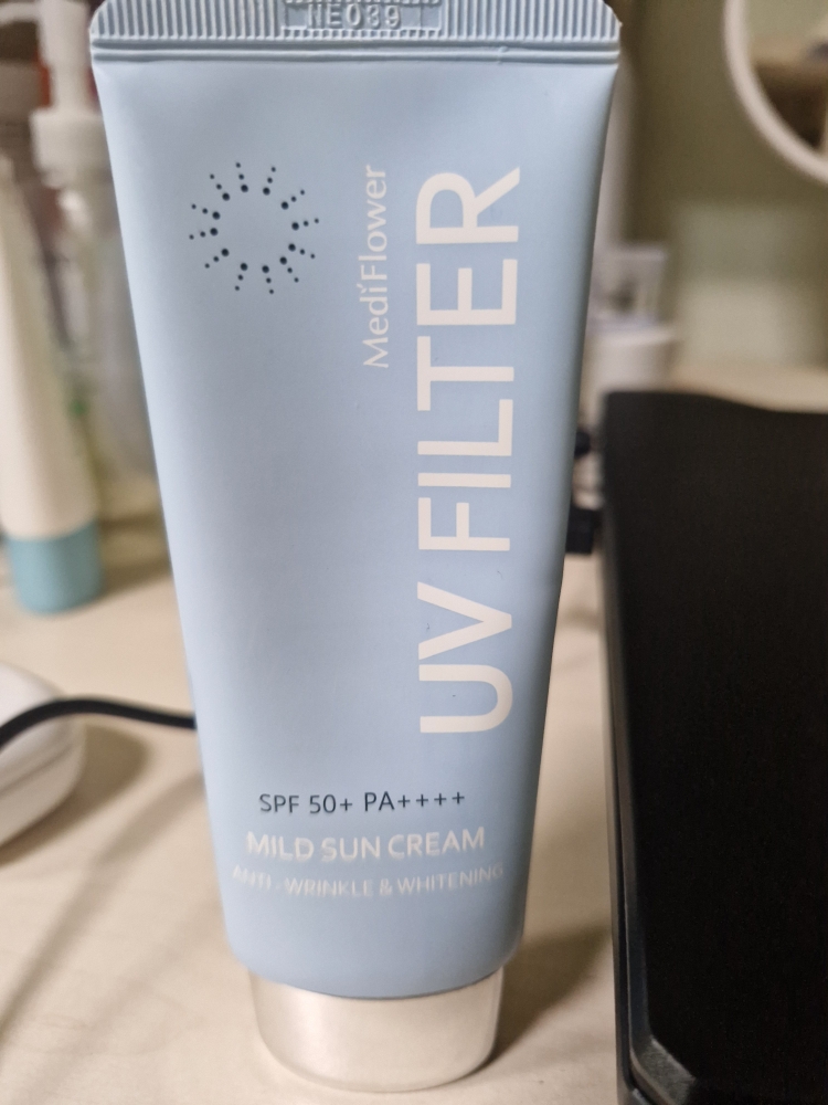 메디플라워 (MediFlower) 유브이 필터 선크림 [SPF50+/PA++++] [마일드] review image