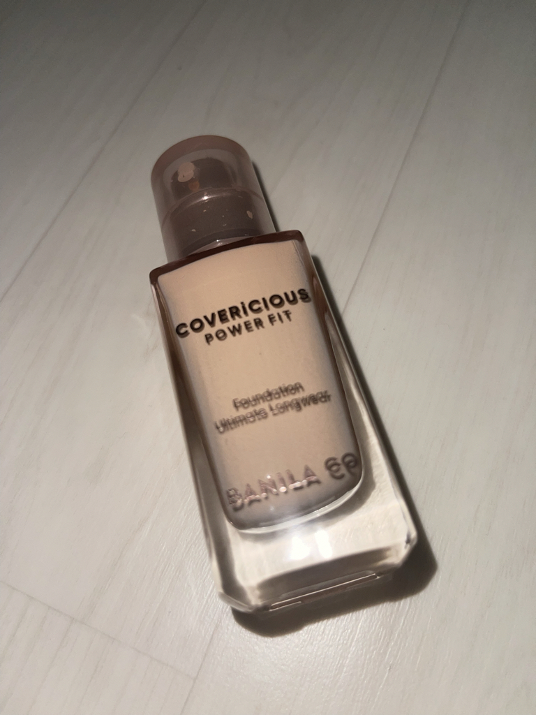 覆盖力强大的持久粉底液 [SPF45/PA++] [23 中度]的真实用户使用照片