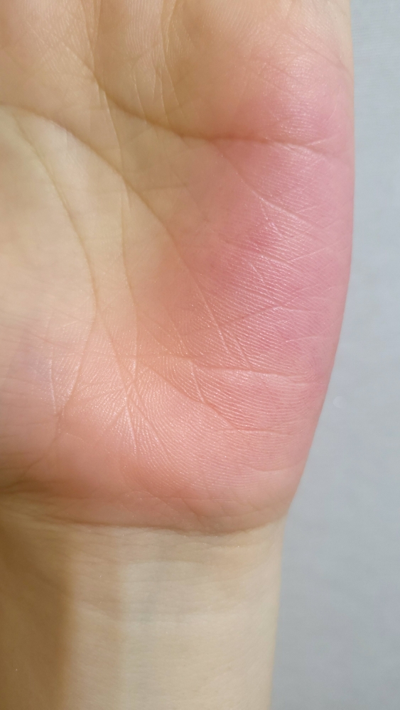 글린트바이비디보브 (GlintbyVDIVOV) 베이크드 블러쉬 [05 스트로베리스모크] review image