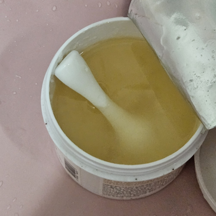 椰子身体磨砂膏的真实用户使用照片