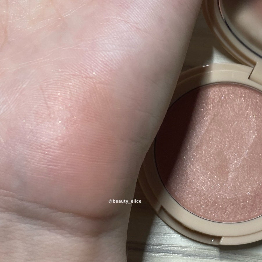 이글립스 (EGLIPS) 올오버 블러셔 [02 베이지로그] review image