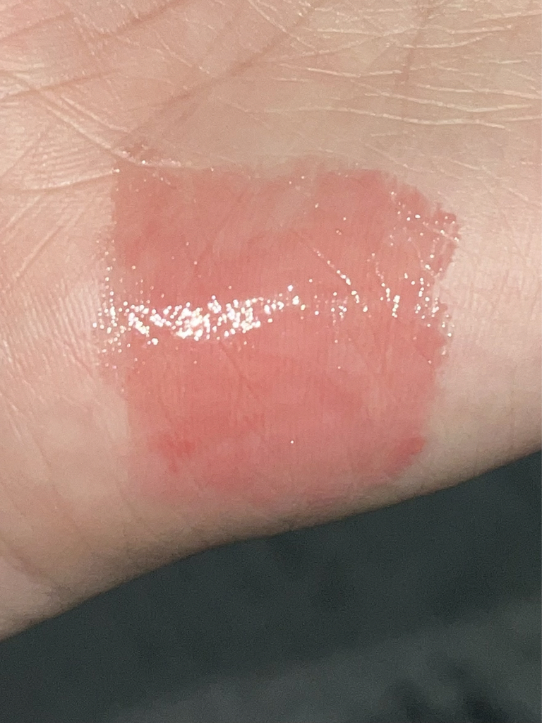 Real user review photo of Black Spectrum Edition Glasting Melting Balm [16 Kitten Peach]