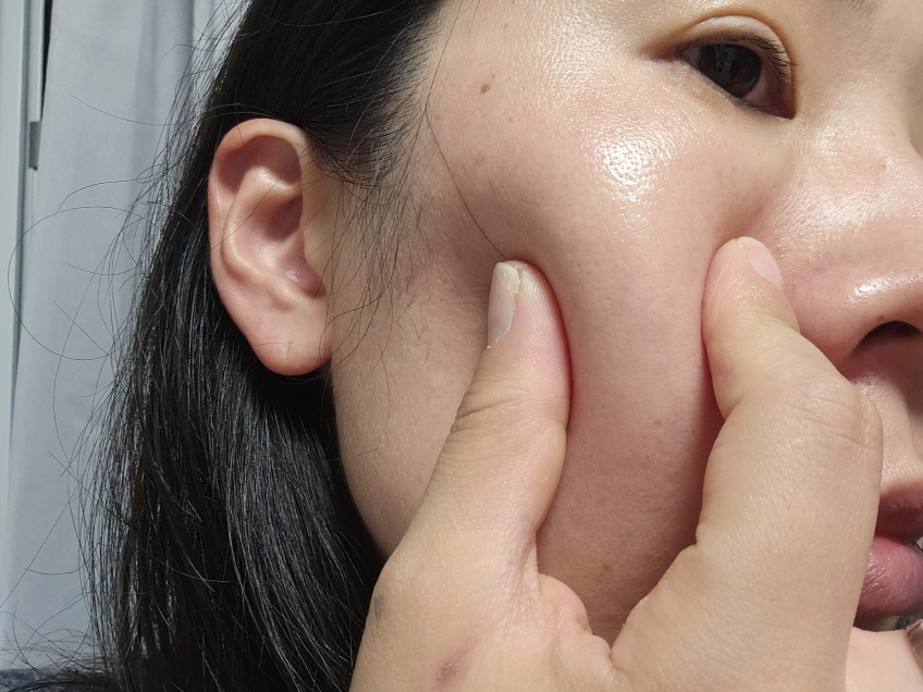 아벤느 (Avene) (해외) 히알루론 액티브 B3 컨센트레이티드 플럼핑 세럼 review image