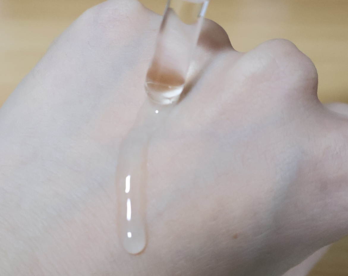 아벤느 (Avene) (해외) 히알루론 액티브 B3 컨센트레이티드 플럼핑 세럼 review image