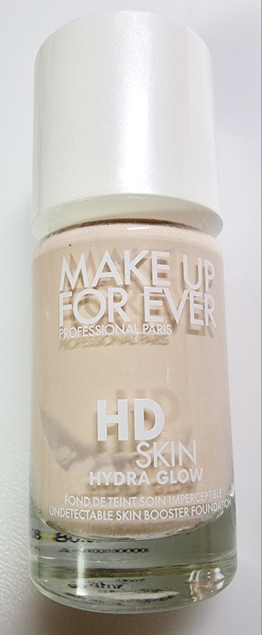 玫珂菲 HD 肤感光泽粉底液 [1N00] common.review image