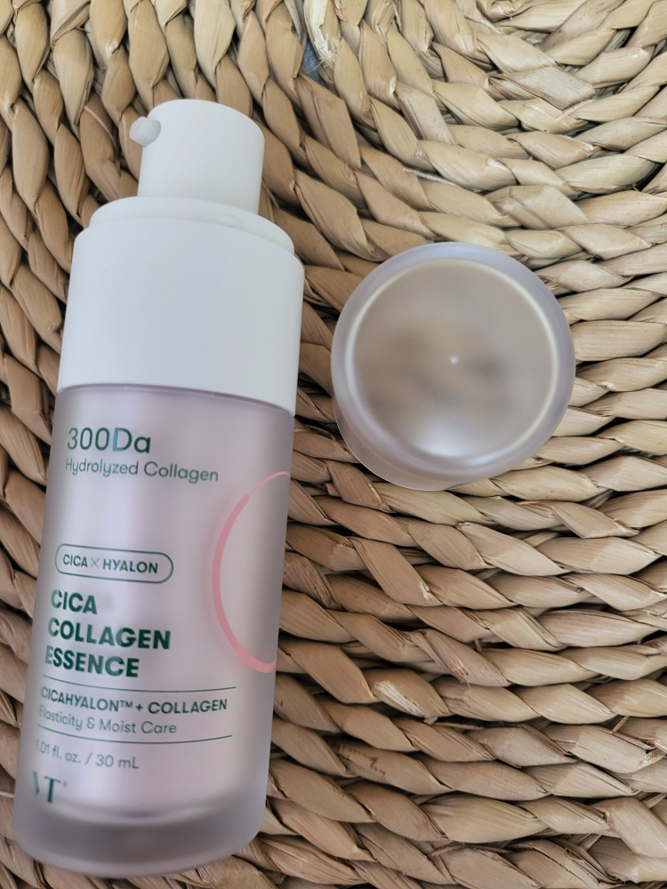 Sérum] VT Cica Collagen Essence 30ml – Hola StyleKorean VT CICA COLLAGEN ESSENCE 30ml
