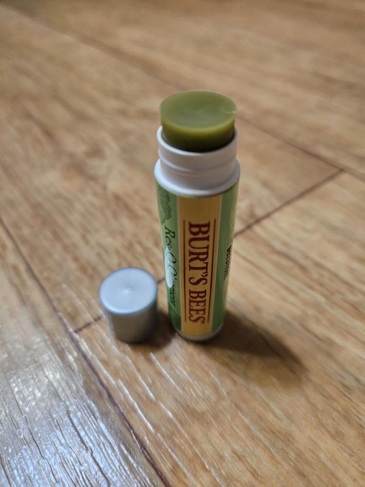 버츠비 (BURT'SBEES) 레스큐오인트먼트 시카 스틱 review image