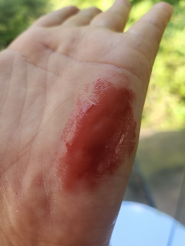 맥퀸뉴욕 (MACQUEENNEWYORK) 글로우 멜팅 립스틱 [누디애플] review image