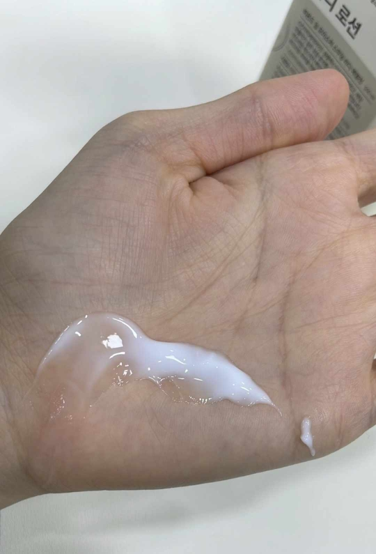 深层保湿柔滑身体乳液的真实用户使用照片