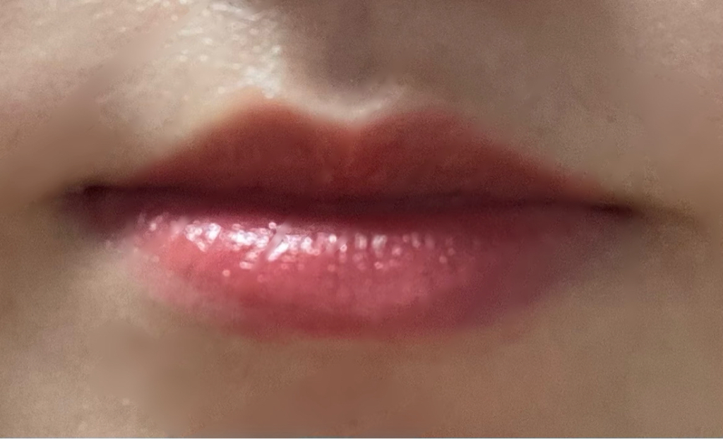 Real user review photo of Ro Glow Gel Tint [R006 Log Grape]