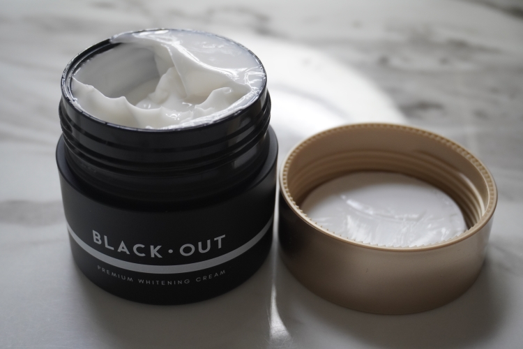 뷰티영 (Beautyoung) 블랙아웃 미백크림 review image