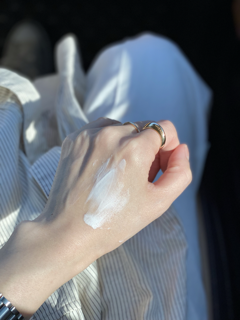 로라메르시에 (LAURAMERCIER) 수플레 핸드 크림 [앰버바닐라] review image