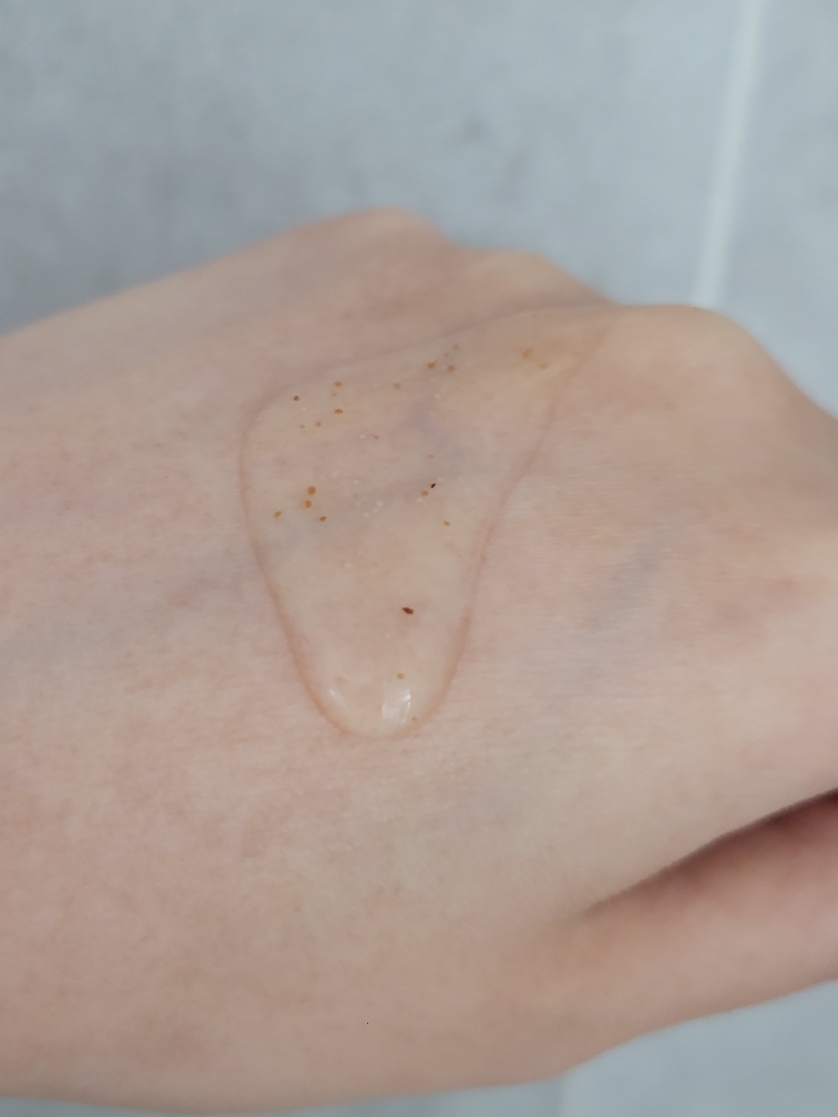 香氛沐浴露身体磨砂膏木质绿色的真实用户使用照片