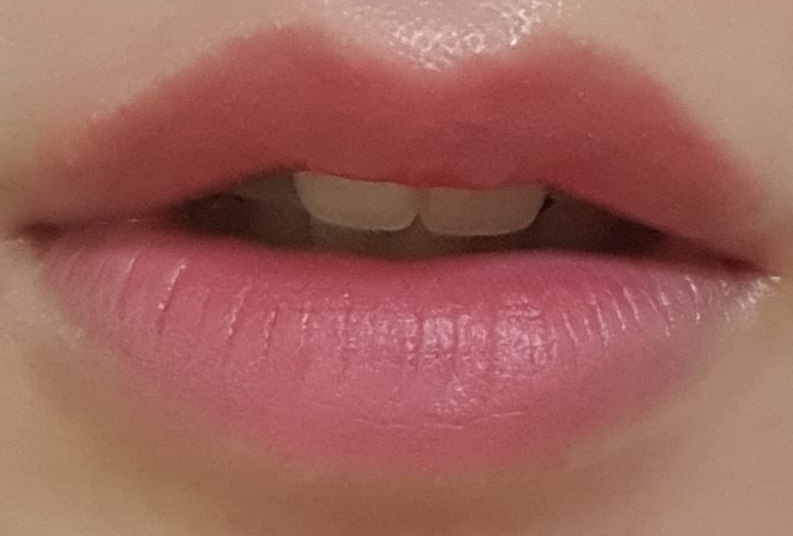 SHEGLAM Hello Kitty Coastal Charming Cream Blusher [Sunsuit] review image