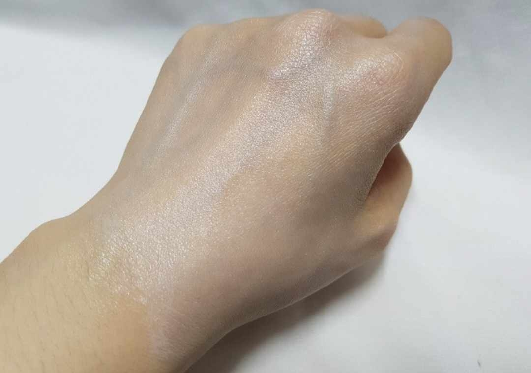 퓨어멜로우 (PUREMELLOW) 데일리 톤업 촉촉 선크림 [SPF50+/PA++++] review image