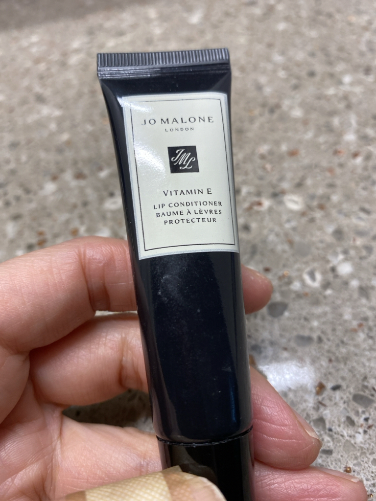 조말론 (JOMALONE) 비타민E 립 컨디셔너 review image