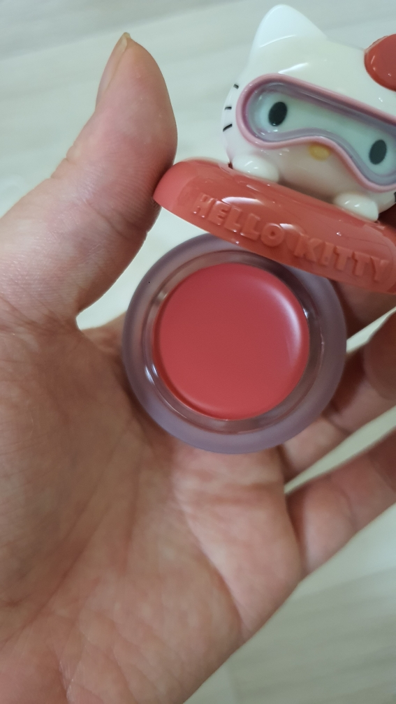 SHEGLAM Hello Kitty Coastal Charming Cream Blusher [Triple-Cool] review image
