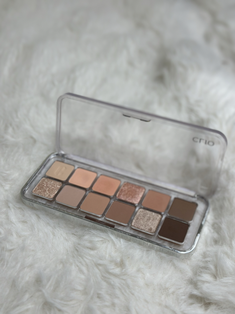Real user review photo of Pro Eye Palette Air [01 CoralStudio]
