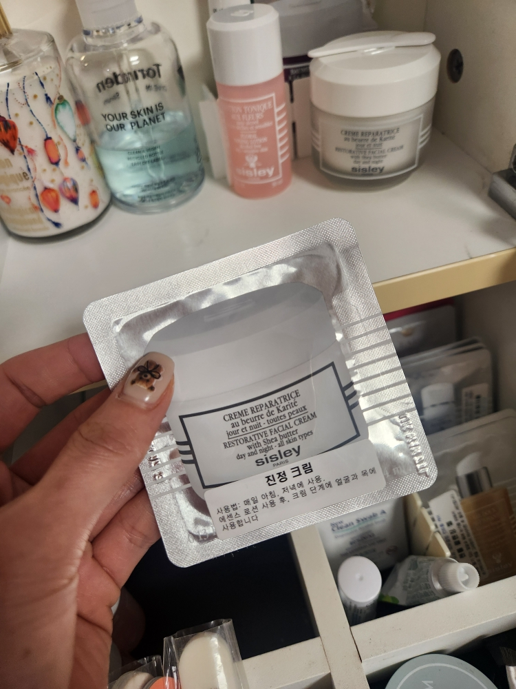 sisley (希思黎) 克雷姆勒巴拉特里斯 common.review image