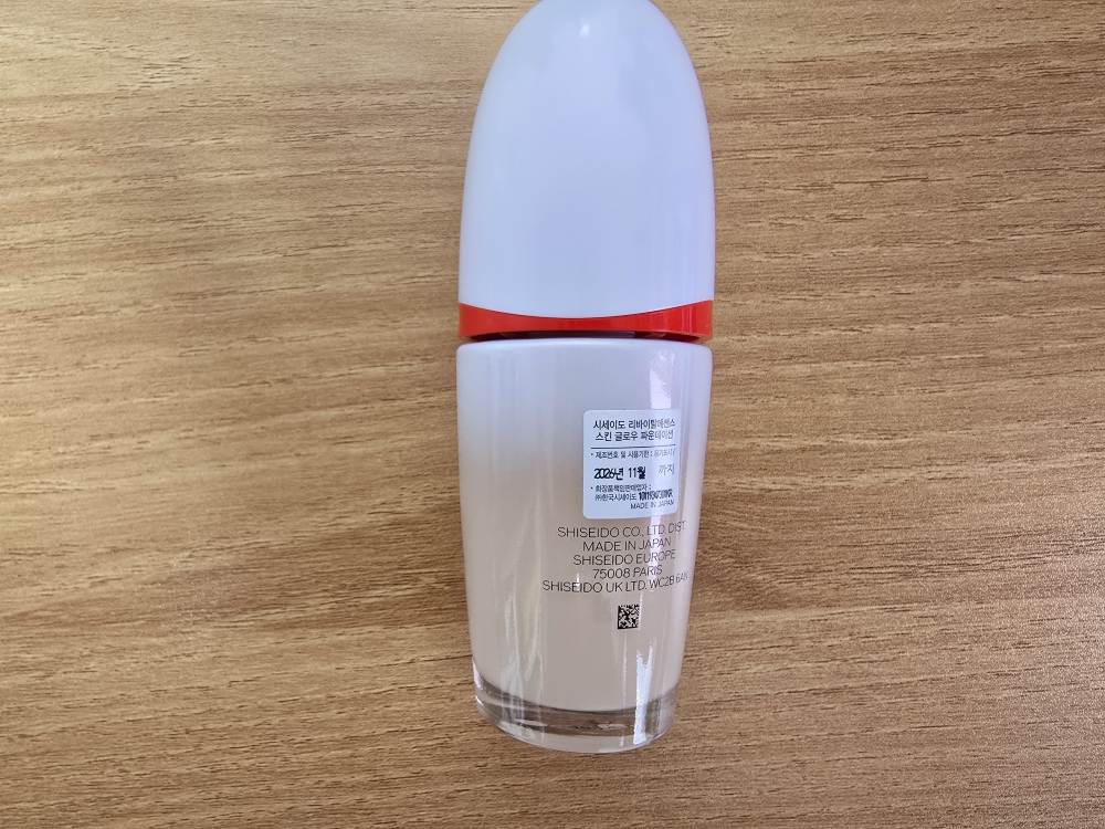 시세이도 (SHISEIDO) 리바이탈에센스 스킨 글로우 파운데이션 [SPF30/PA+++] [160] review image