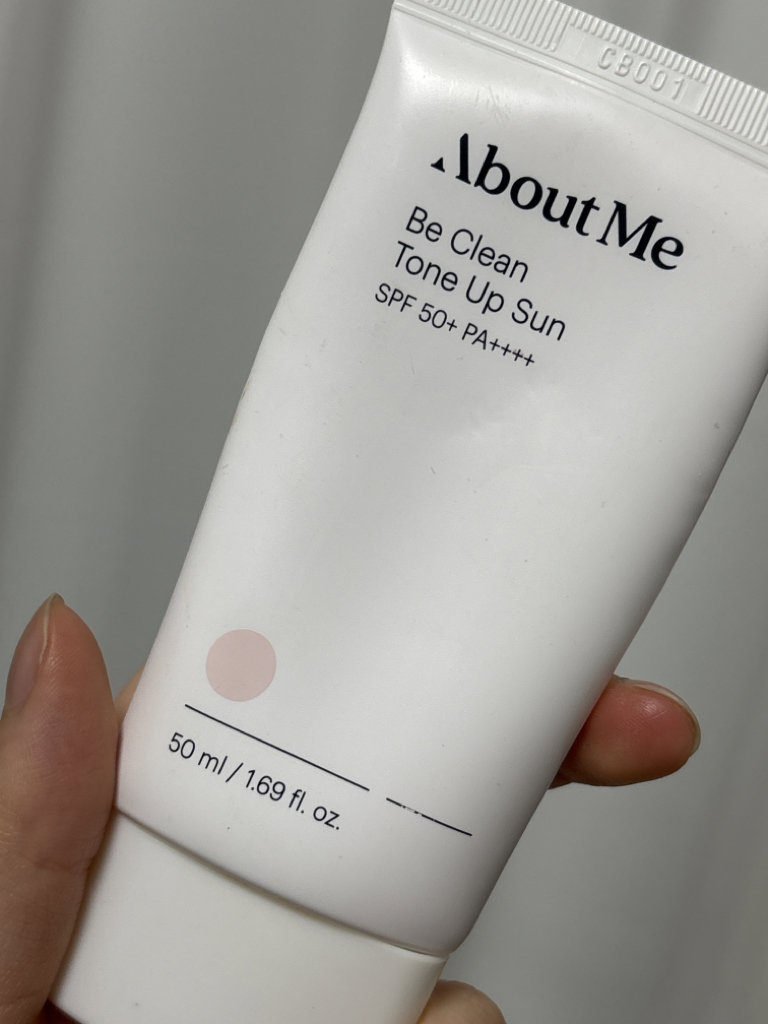 防晒霜 [SPF50+/PA++++] [提亮肤色]的真实用户使用照片