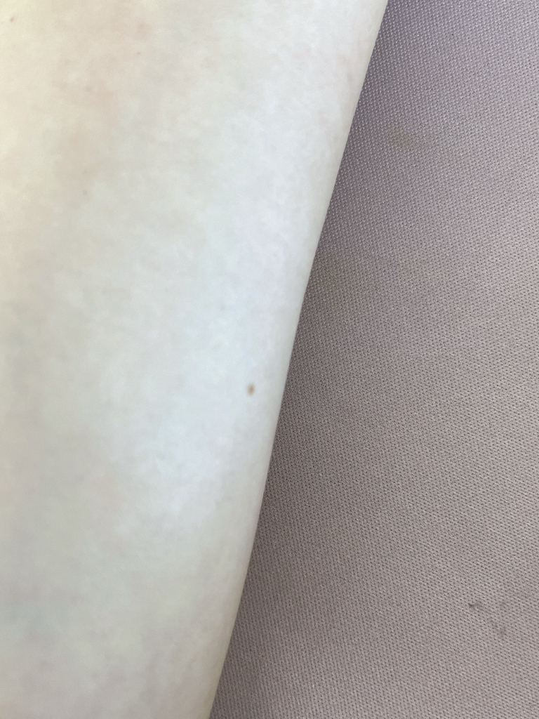 Ảnh đánh giá thực tế của người dùng về Kem làm sáng da [SPF20/PA++]