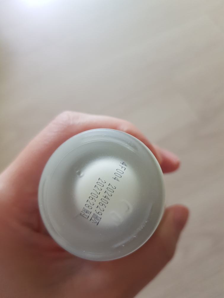 鲨烷53深层保湿精华液的真实用户使用照片