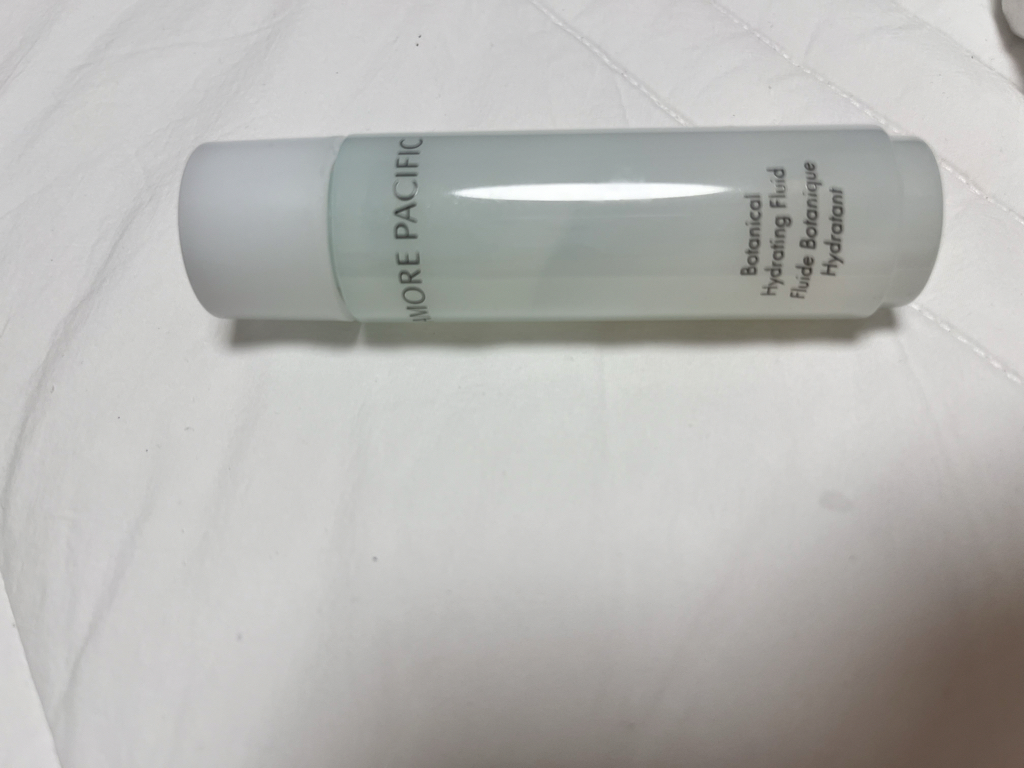 AMOREPACIFIC Botanical Hydrating Fluid review image