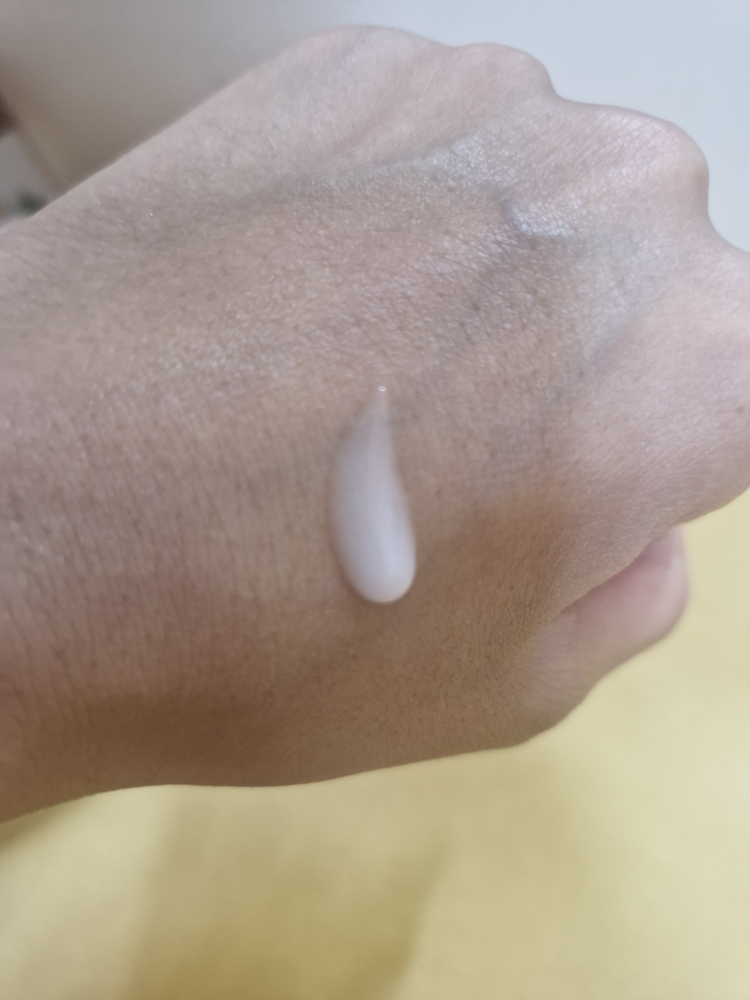 Eucerin 伊本拉迪恩斯亮肤精华 common.review image