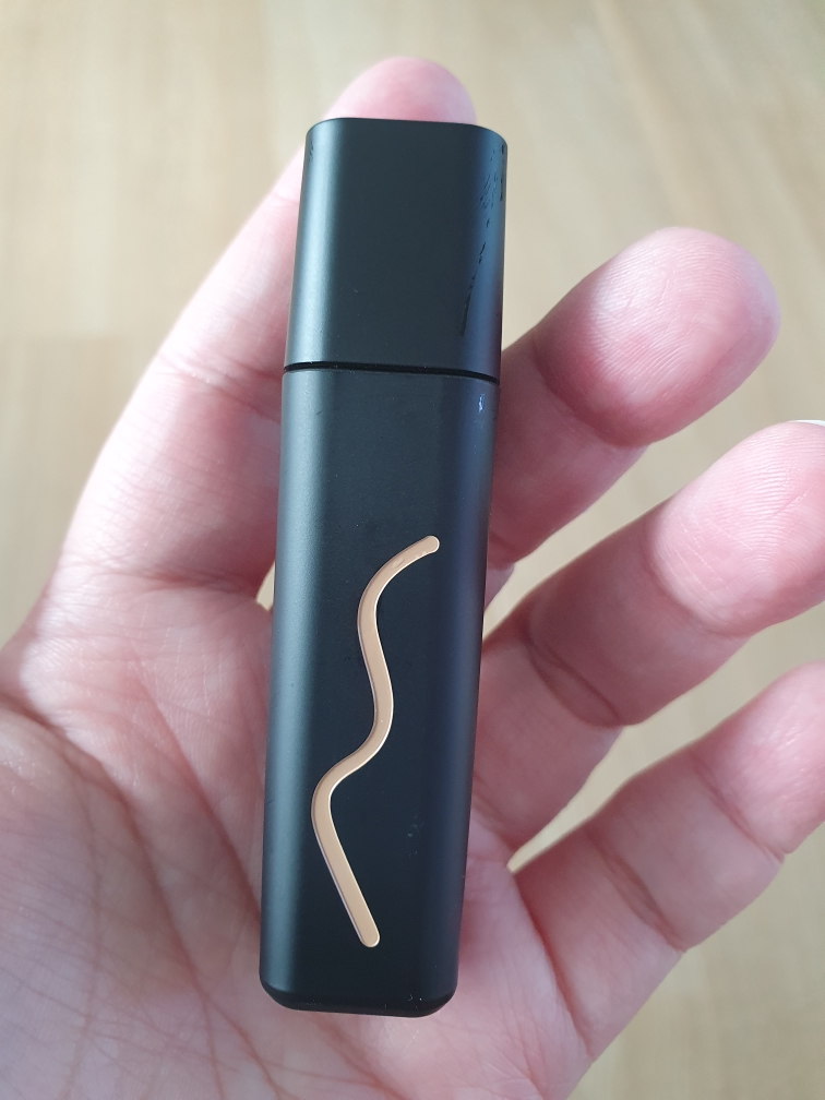 眨眼唇彩底霜 [01 浅米色]的真实用户使用照片