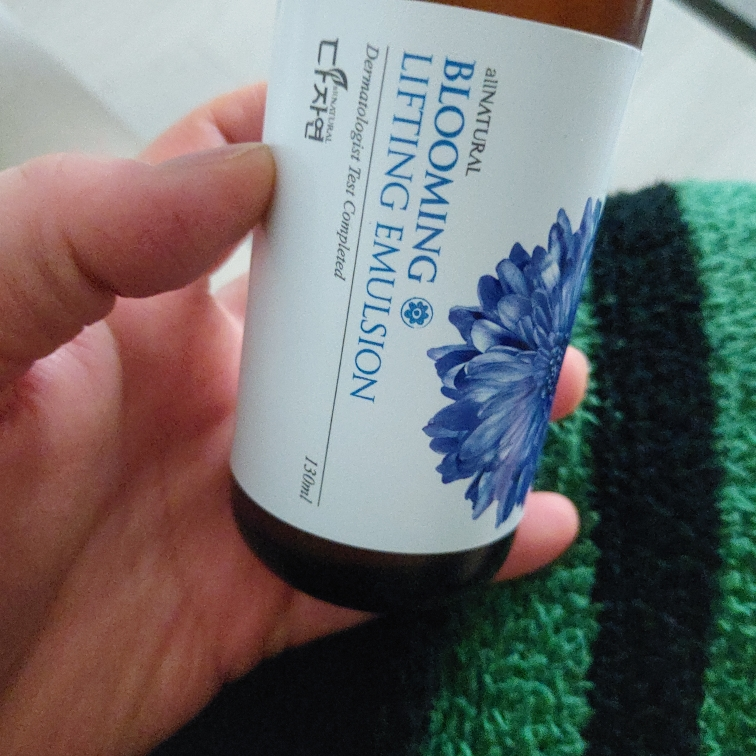 다자연 (allNATURAL) 블루밍 리프팅 에멀전 review image