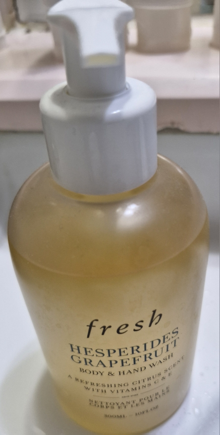 프레쉬 (fresh) 바디 앤 핸드 워시 [헤스페리데스] review image