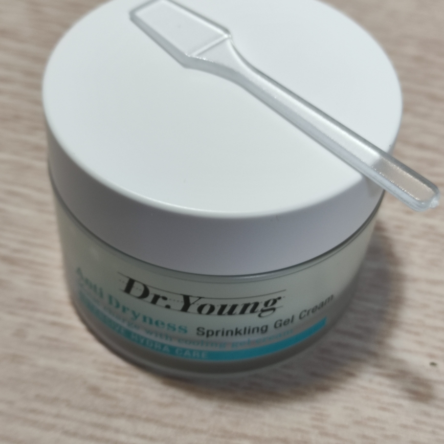 닥터영 (Dr.young) 스프링클링 젤크림 review image