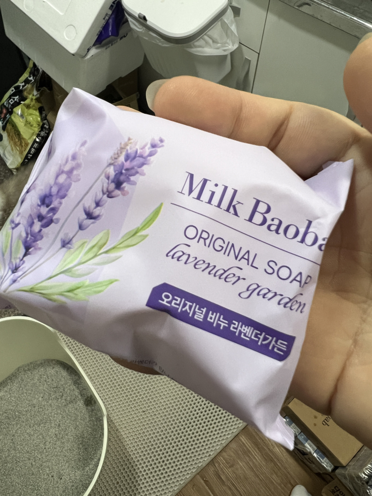 밀크바오밥 (MilkBaobab) 오리지널 비누 [라벤더가든] review image