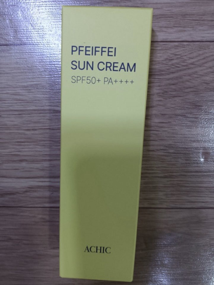 어시크 (ACHIC) 파히페 선크림 [SPF50+/PA++++] review image