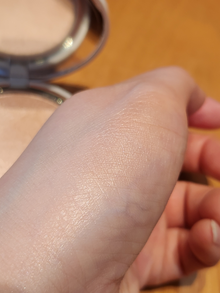 이글립스 (EGLIPS) 에버글로우 하이라이터 [01 헤일로] review image