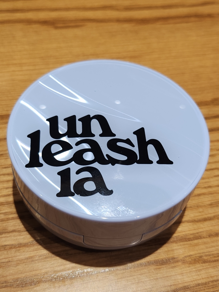 언리시아 (unleashia) 베이브 스킨 베이비 블루 쿠션 [SPF40/PA++] [18N 퓨어] review image