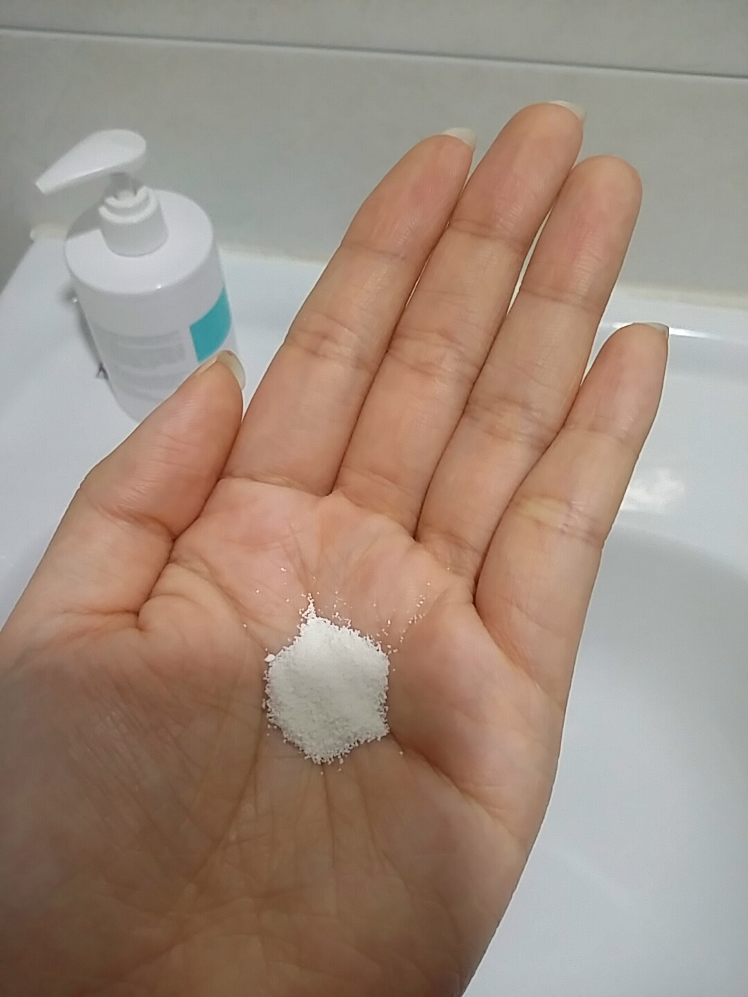 亮白米水酵素洁面乳的真实用户使用照片