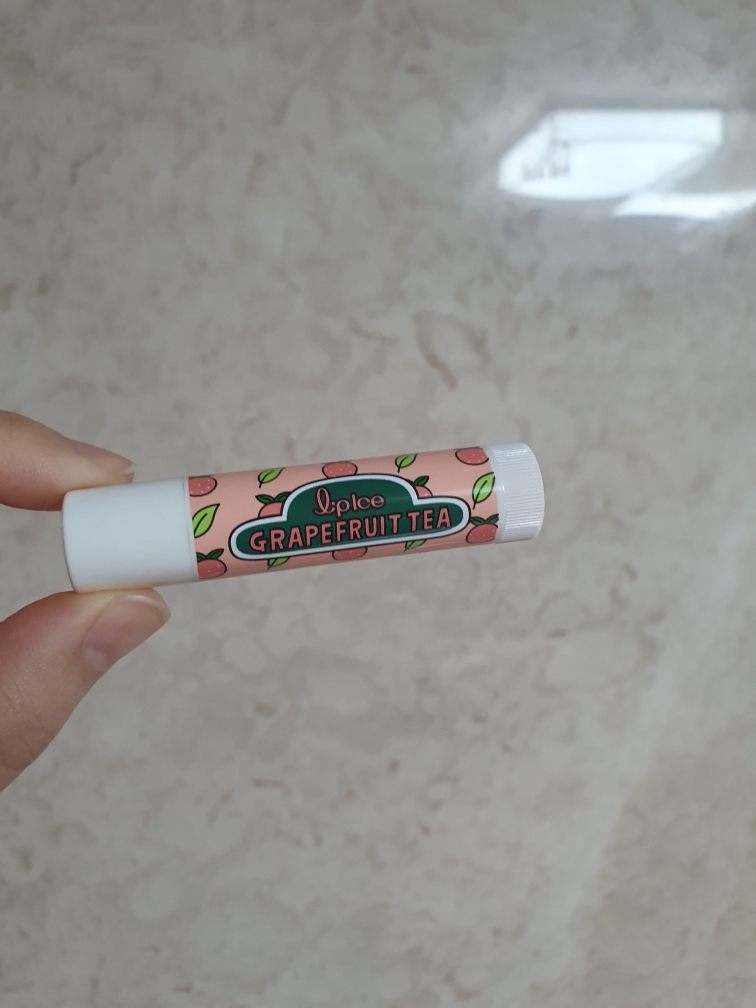 멘소래담 (MENTHOLATUM) KKKIM 콜라보 립아이스 립밤 [그레이프프루트티] review image
