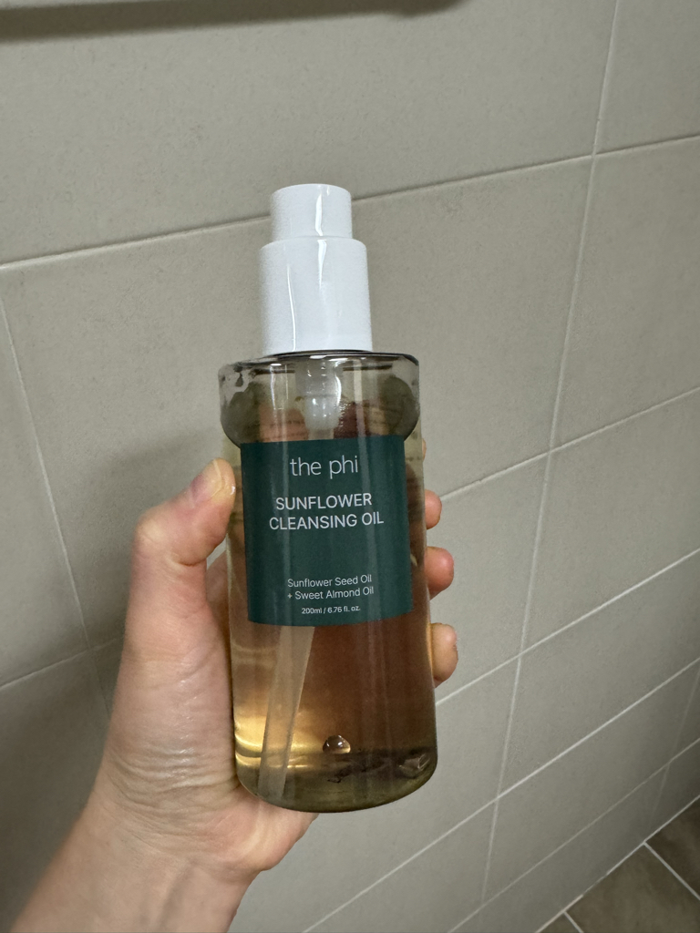 thephi SUNFLOWER CLEANSING OIL review image