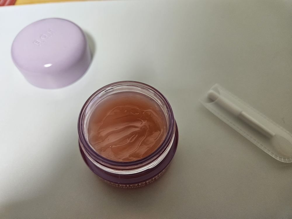 益生菌胶原蛋白丰盈润唇膏的真实用户使用照片