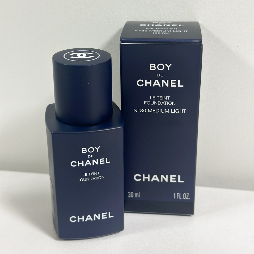 CHANEL Boy de Chanel Foundation [SPF25/PA++] [30 MEDIUMLIGHT