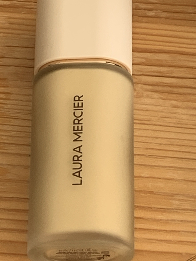 로라메르시에 (LAURAMERCIER) 리얼 플로리스 파운데이션 [0W1 새틴] review image