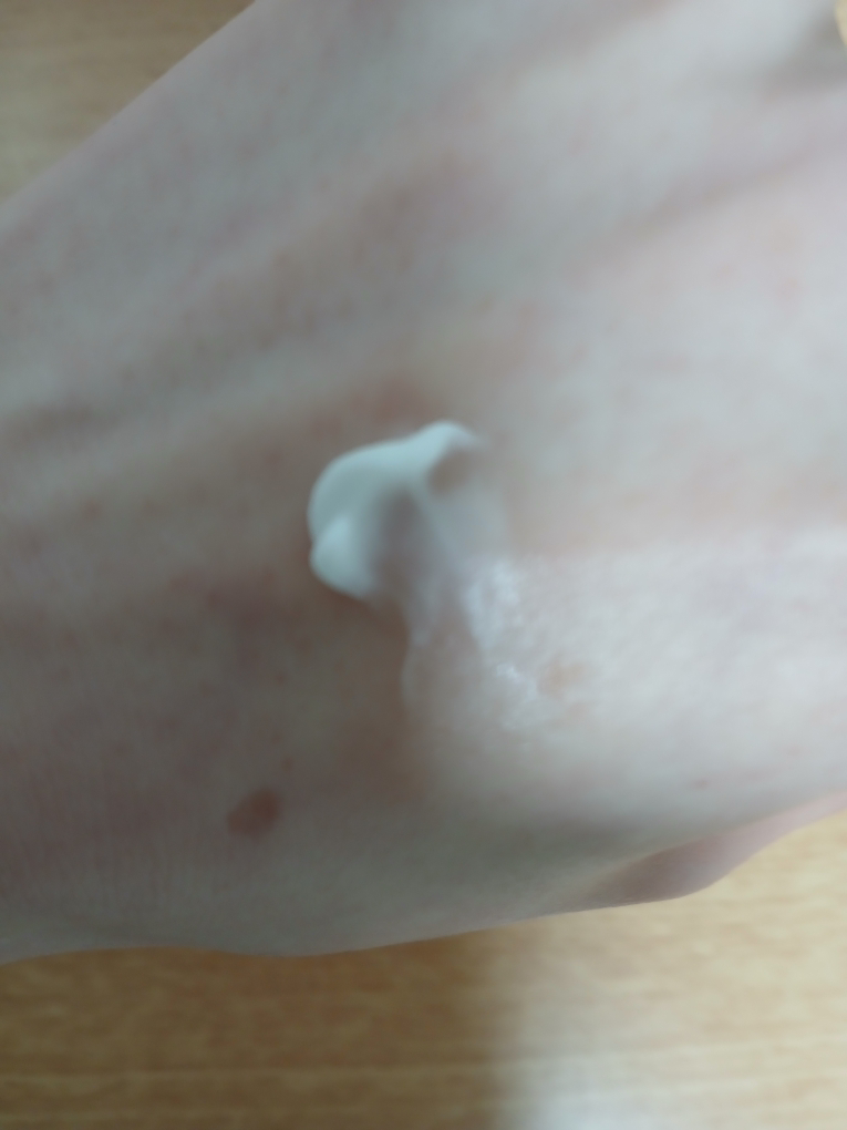 Dr.Different 锡卡金属霜 common.review image